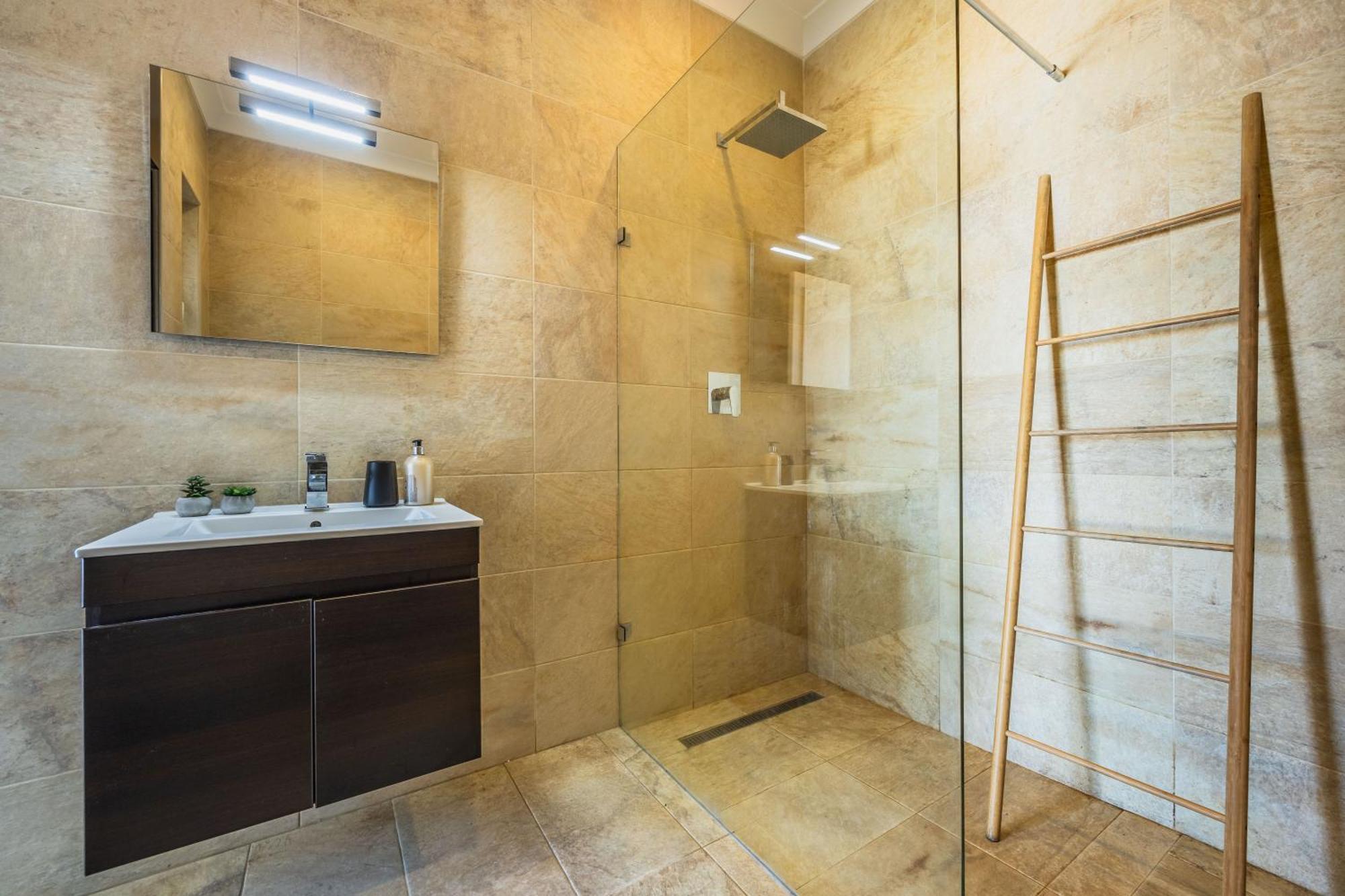 Stunning - Seaview Penthouse 3-Bed + Parking Lägenhet Sliema Exteriör bild